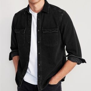 Old Navy Classic fit Jean workwear men’s long sleeve button up shirt brand new